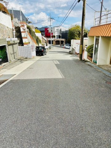 柏堂西町の前面道路含む現地写真|前面道路は6ｍ以上