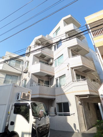 Belleviage Motosumiyoshiの外観