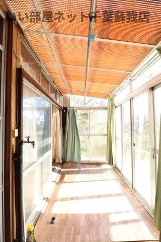 草刈戸建貸家のバルコニー