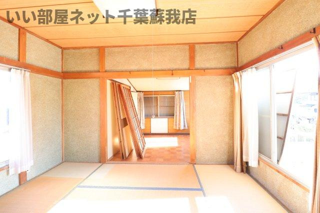 草刈戸建貸家の和室