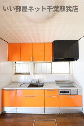 草刈戸建貸家のキッチン