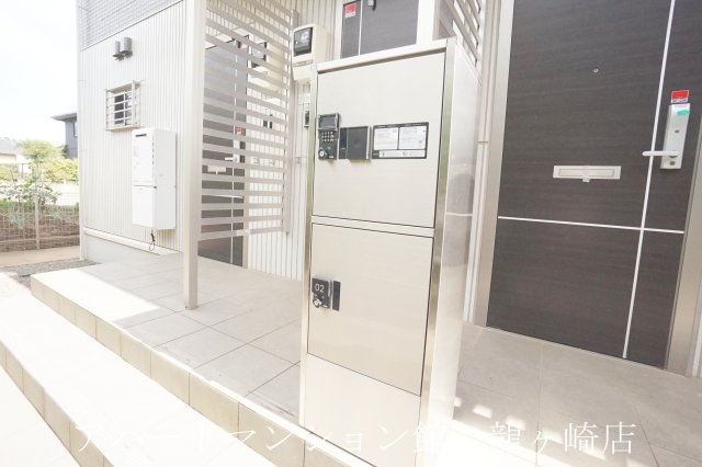 メゾン昴の設備|宅配BOX