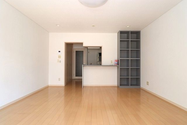 プランドール・ｆの居間・リビング|（別部屋参考写真）