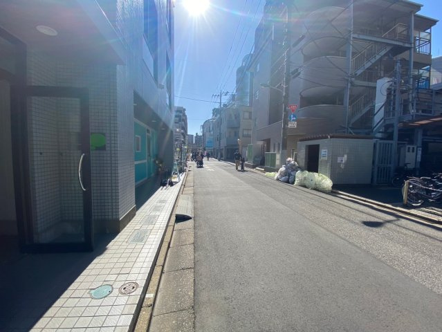 アンドコム篠崎町の周辺