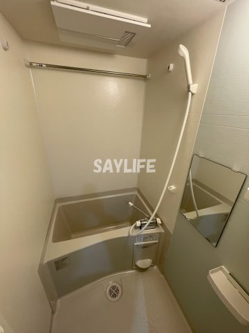 F asecia laniの浴室