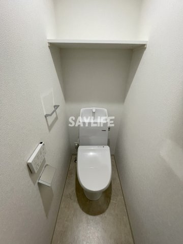 F asecia laniのトイレ