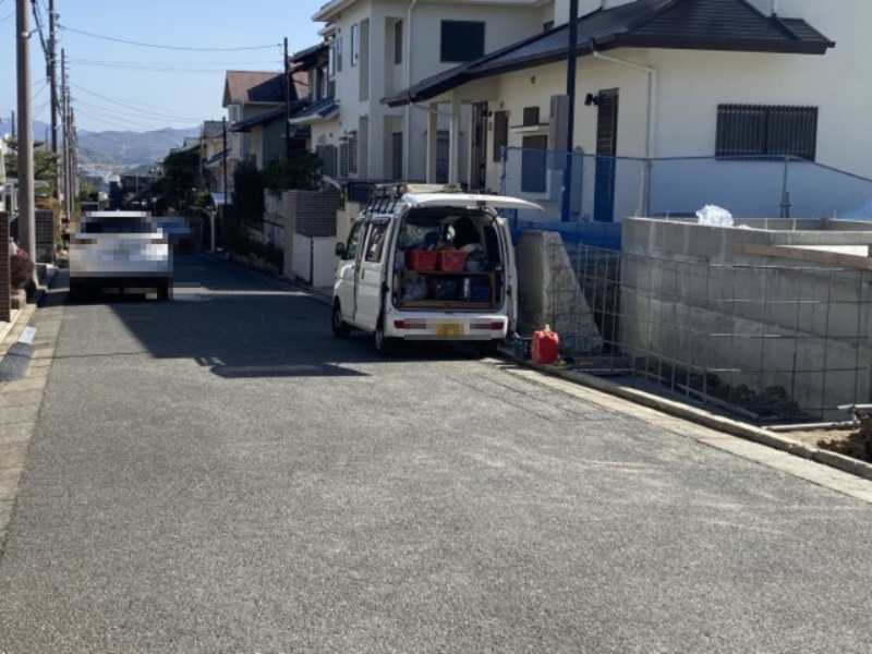 木津川台１丁目　平屋建　新築戸建の前面道路含む現地写真|前面道路含む現地写真です
２０２５年４月完成予定です。現在基礎工事中。