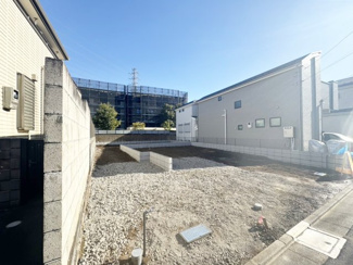 【前面道路含む現地写真】 | 完成済み同施工物件のご案内も致します。