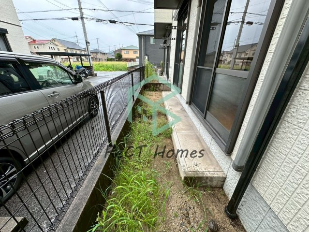 シャーメゾンTOMAMI　Ａ棟の庭