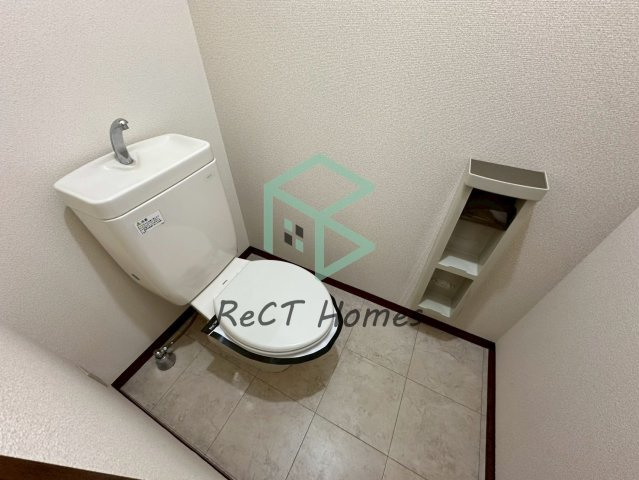 シャーメゾンTOMAMI　Ａ棟のトイレ