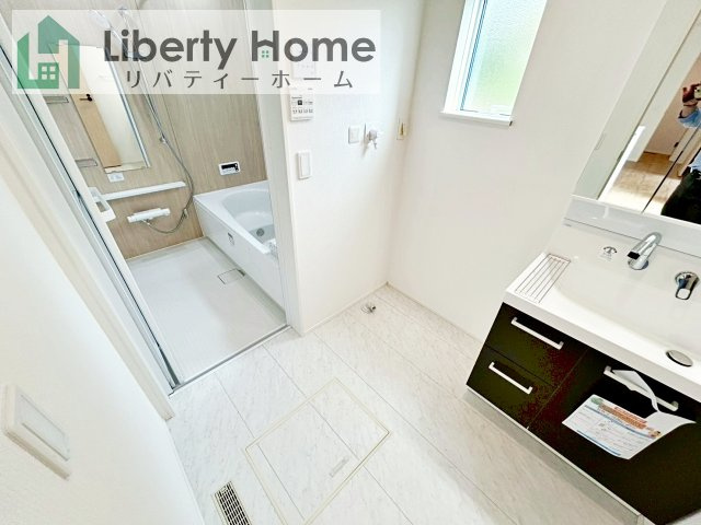 土浦市乙戸24-1期　新築戸建の脱衣所