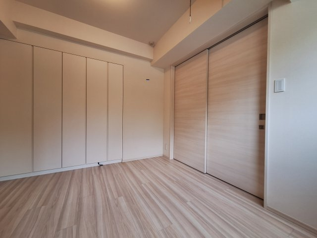 アトラス市ヶ谷の居間・リビング