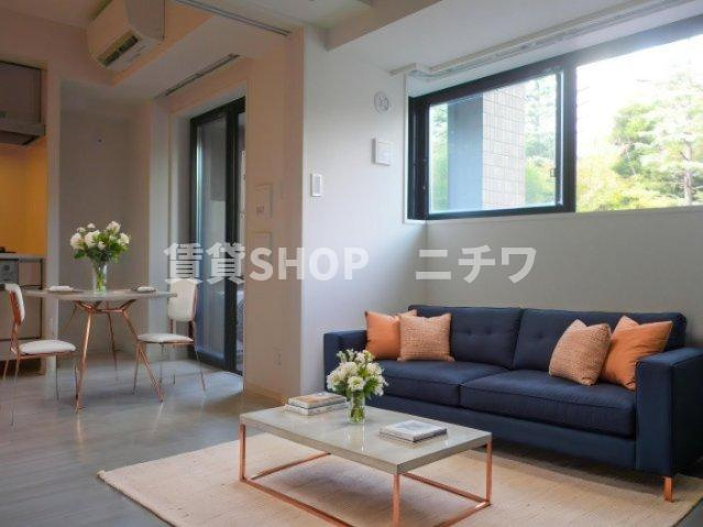 アトラス市ヶ谷の居間・リビング|家具はイメージです。