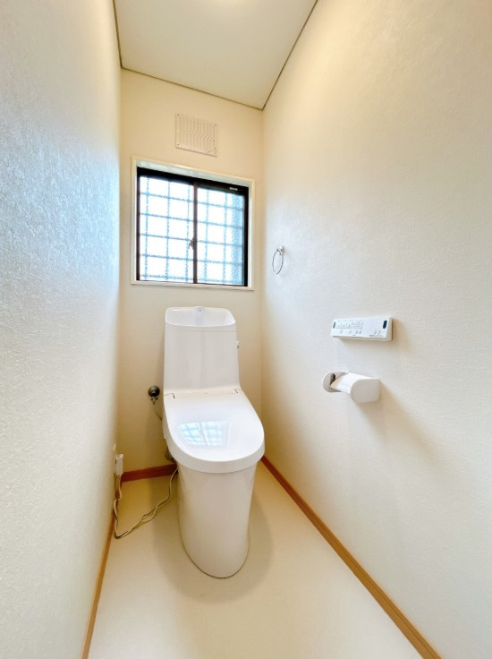 リフォーム済中古戸建　江南市飛高町本町　昭和60年築のトイレ