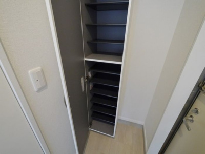 【玄関】 | リテラ姪浜