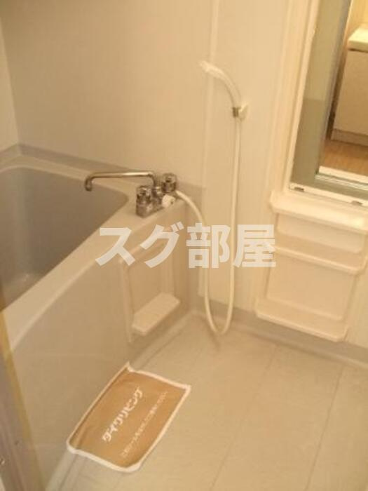 シングルコート田園の浴室