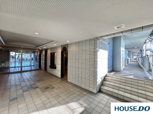 中古マンション　稲毛長沼パークハウスのロビー|玄関です