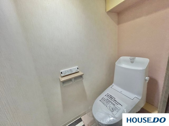 中古マンション　稲毛長沼パークハウスのトイレ|落ち着いた色調のトイレです