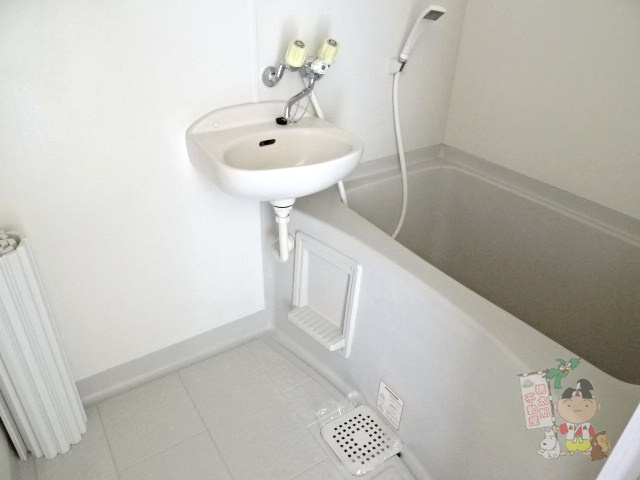 セフィラハイツの浴室