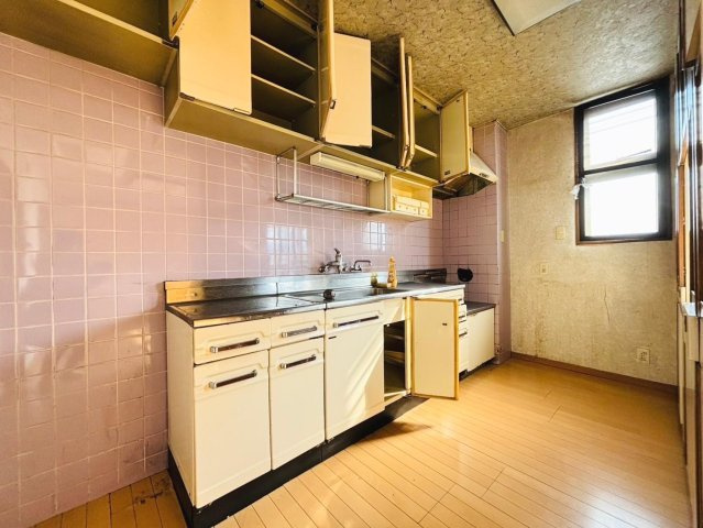 中古戸建　不破郡垂井町　昭和56年築のキッチン|２階キッチン