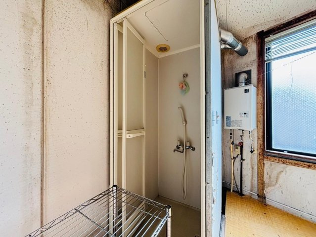 中古戸建　不破郡垂井町　昭和56年築のその他|２階シャワールーム