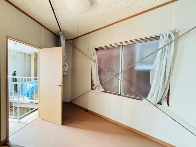 中古戸建　不破郡垂井町　昭和56年築の洋室|2階洋室