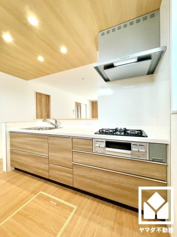 八幡市八幡軸　第4　1号棟のキッチン