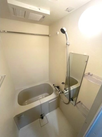 グランドロアール上新庄の収納