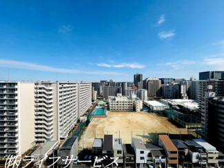 【展望】 | バルコニーからの眺望／最上階１５階部分！目の前に眺望を遮る建物はございません！
