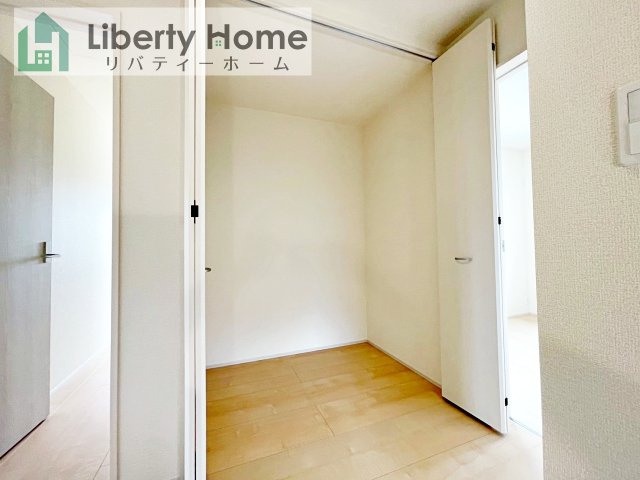 常陸大宮市石沢第2　新築戸建　6号棟の収納