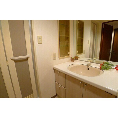 【洗面所】 | ロイヤルレザン