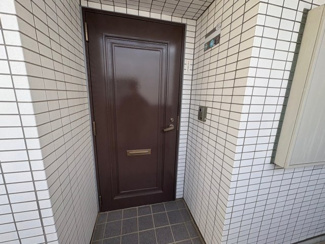 【玄関】 | 川越市岸町2丁目　中古マンション　東武東上線『川越駅』徒歩18分　【仙波小学区】