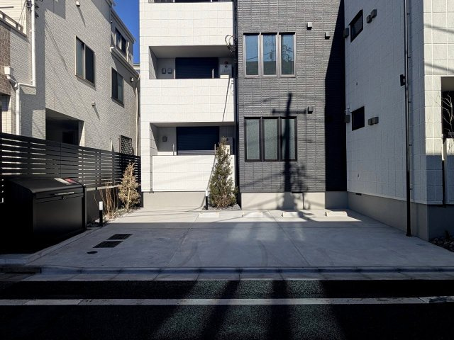 カーサデルソルチトセダイの駐車場