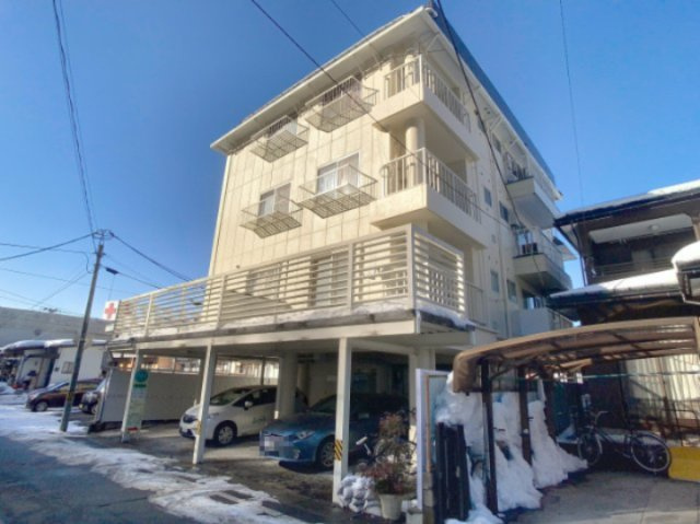 ラ・ベールの外観