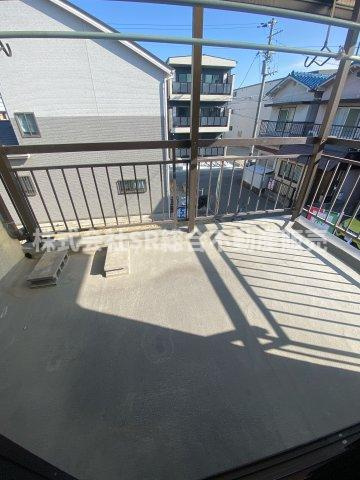 大蓮東1丁目中古戸建のバルコニー|広々とした陽当たり良好のバルコニーです♪