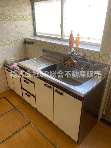 大蓮東1丁目中古戸建のキッチン|お料理しやすいキッチンです