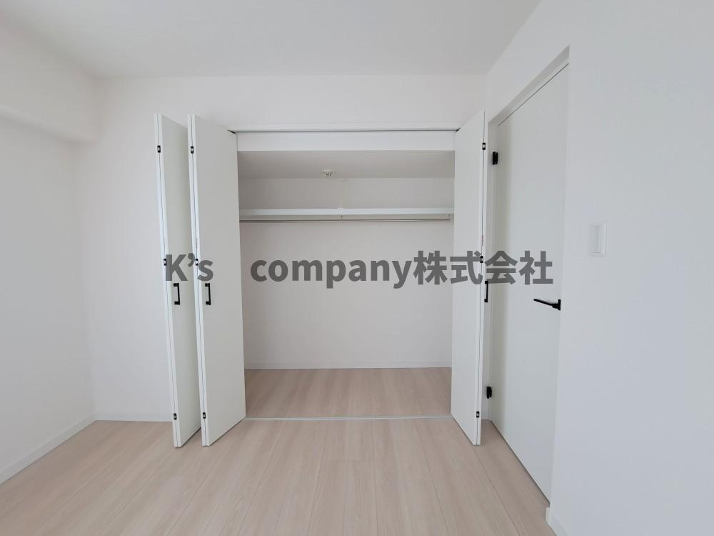 ◎茅ヶ崎市本村4丁目　ライオンズマンション茅ヶ崎中央公園の収納|洋室5.8帖の収納スペース◇