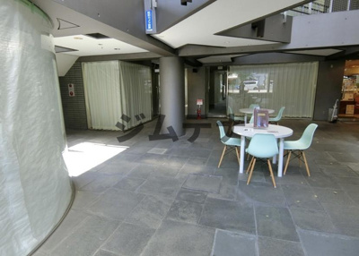 【エントランス】 | スパイラルスペース