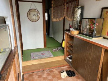 【玄関】 | 伊東市大原一丁目 店舗付戸建