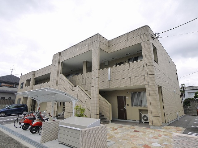 グランクレアの外観