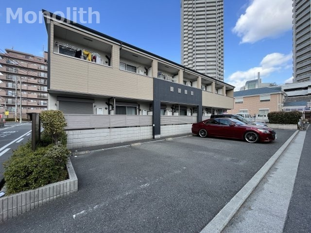 モンサント旭町の駐車場