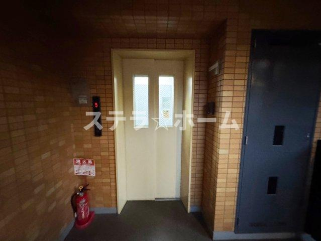 ユニーブル高野台北のその他共用部分|エレベーターもございます