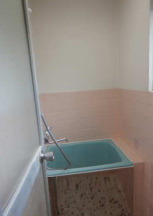 ヒルト丸山の浴室