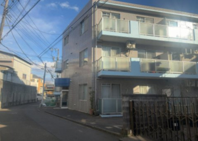 【外観】 | キャトルセゾン下九沢 | マンションの外観は非常に重要なポイントです！外観の善し悪しは資産価値に大きな影響を与えます。外観のいいマンションを購入することで、高値で売却がしやすく、買い手が見つかりやすいというメリットがあります。