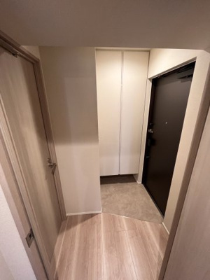 【玄関】 | シーズンフラッツ菊川ＷＥＳＴ