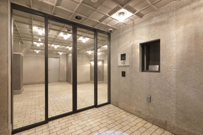 【エントランス】 | ＴＲＡＣＫ両国