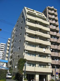 【外観】 | 府中駅徒歩５分、交通買い物便利な立地です。
