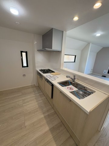 西新小岩５丁目新築戸建のキッチン