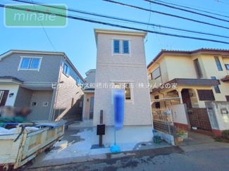 【外観】 | 販売現地
スタイリッシュな外観でゆったりした空間が魅力的です♪