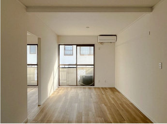 【居間・リビング】